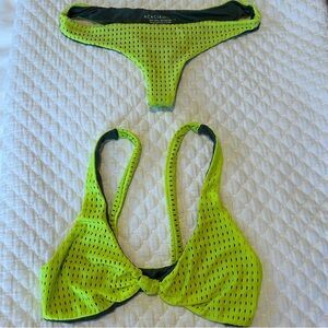 Acacia bikini